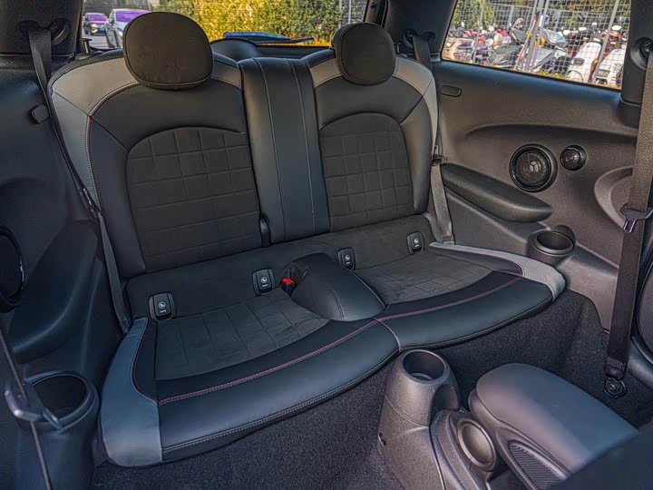 Mini Mini JCW 2022 2022款 改款 2.0T JOHN COOPER WORKS ALL-IN