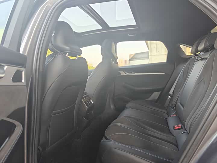 Geely Preface 2025 2025款 东方曜 2.0TD 望月版