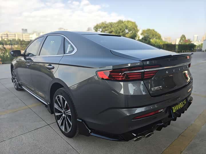 Geely Preface 2025 2025款 东方曜 2.0TD 望月版