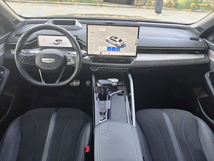 Geely Preface 2025 2025款 东方曜 2.0TD 望月版