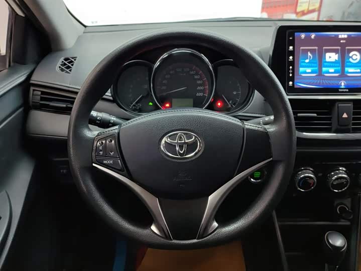 Toyota Vios 2022 2022款 1.5L 20周年纪念版