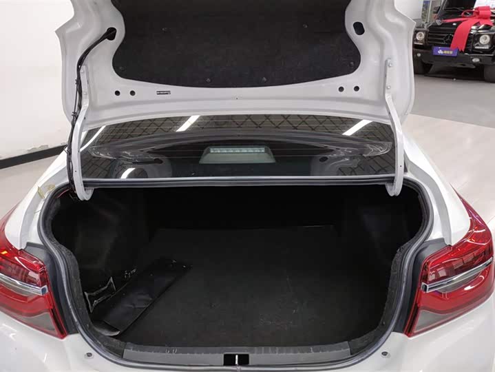 Toyota Vios 2022 2022款 1.5L 20周年纪念版