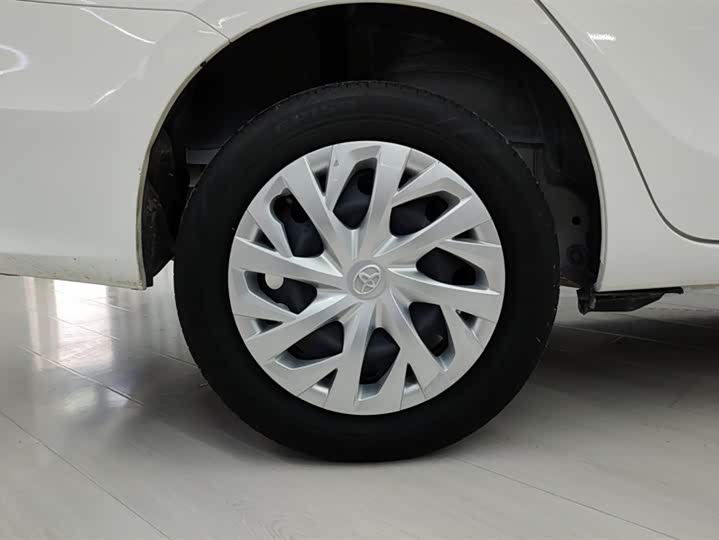 Toyota Vios 2022 2022款 1.5L 20周年纪念版