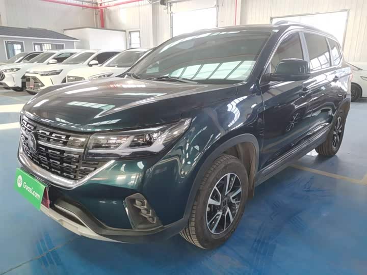 Dongfeng Forthing T5 2022 2022款 盛世款 1.5T 自动逐梦版五座