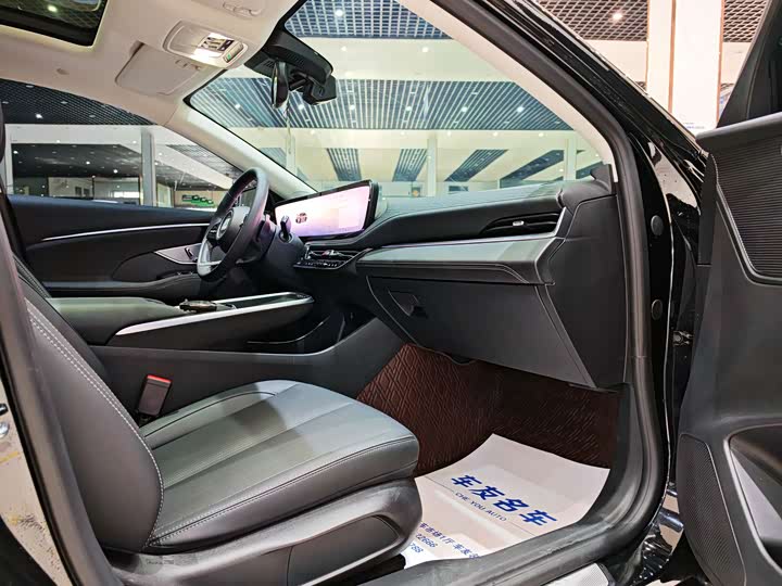 Buick LaCrosse 2025 2025款 28T 白金版