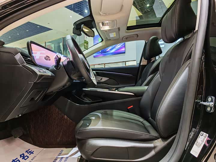 Buick LaCrosse 2025 2025款 28T 白金版