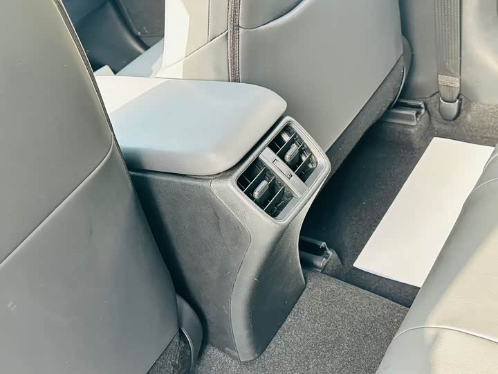 Lexus UX 2020 2020款 260h 探·趣版