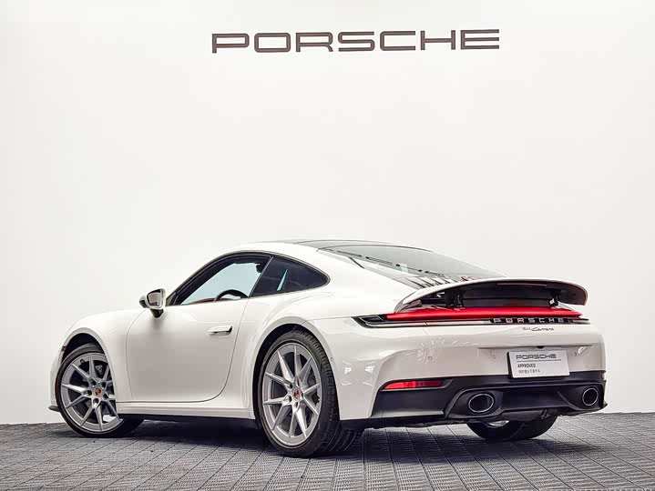 Porsche 911 2025 2025款 Carrera 3.0T