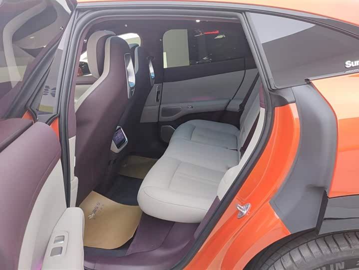 Xiaomi YU7 2025 2025款 超长续航高性能四驱Max版