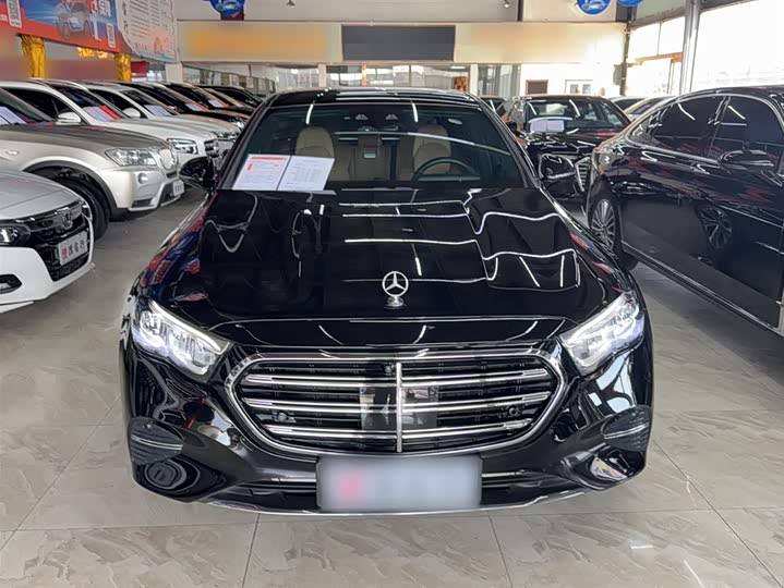Mercedes-Benz E-Class Hybrid 2024 2024款 E 350 e L 插电式混合动力轿车