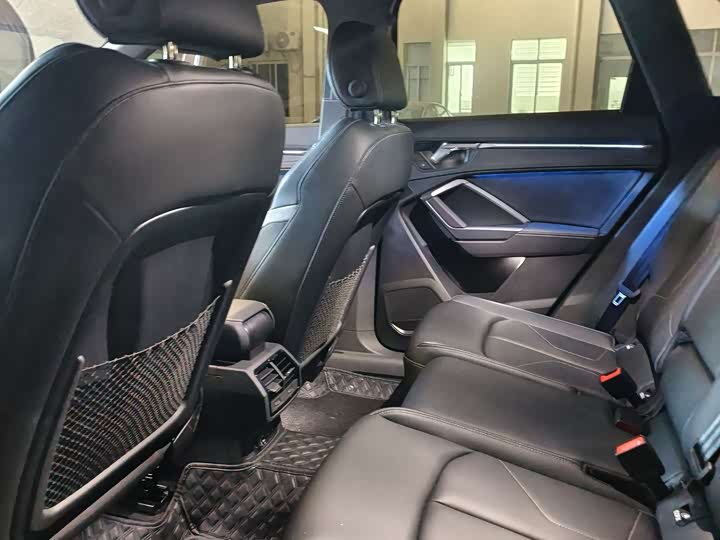 Audi Q3 2024 2024款 40 TFSI 时尚动感型