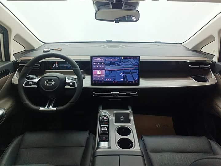 GAC Trumpchi E8 2024 2024款 荣耀系列 2.0L 荣耀版