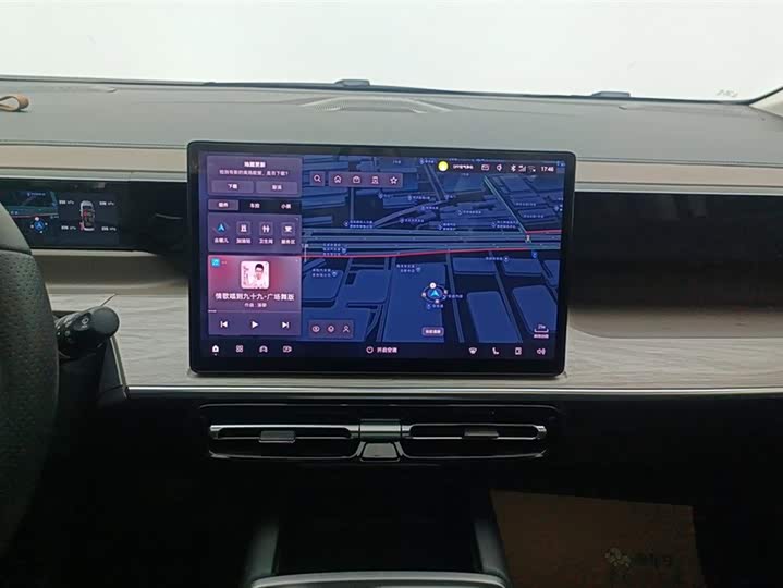 GAC Trumpchi E8 2024 2024款 荣耀系列 2.0L 荣耀版