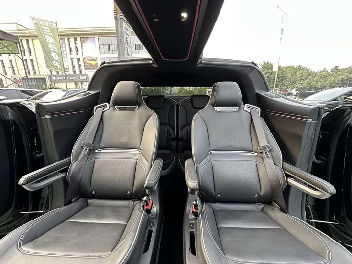 HiPhi X 2022 2022款 智远版6座 长续航版