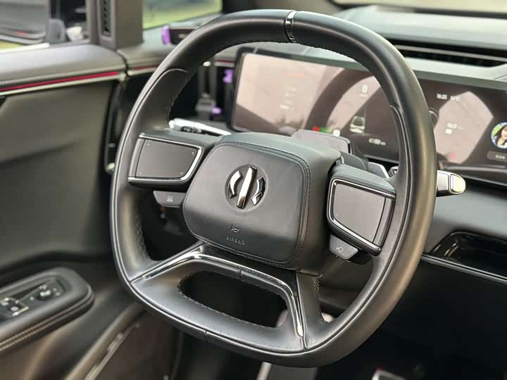 HiPhi X 2022 2022款 智远版6座 长续航版