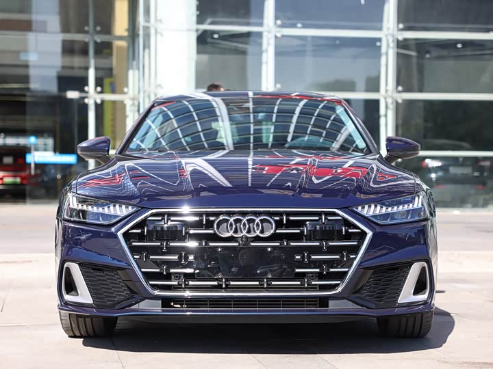 Audi A7L 2024 2024款 45TFSI quattro S-line 见远型 流晶套装