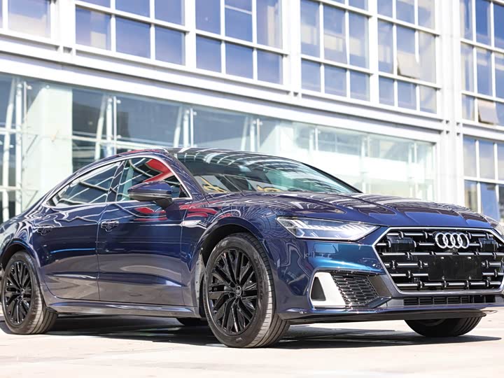 Audi A7L 2024 2024款 45TFSI quattro S-line 见远型 流晶套装