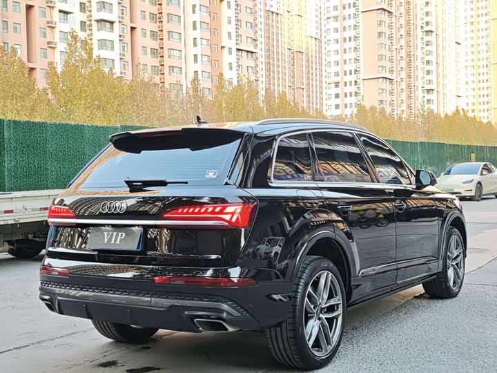 Audi Q7 2024 2024款 45 TFSI quattro S line运动型