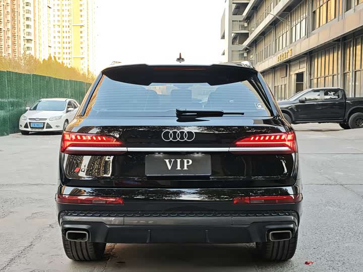 Audi Q7 2024 2024款 45 TFSI quattro S line运动型