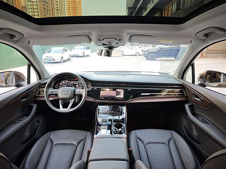 Audi Q7 2024 2024款 45 TFSI quattro S line运动型
