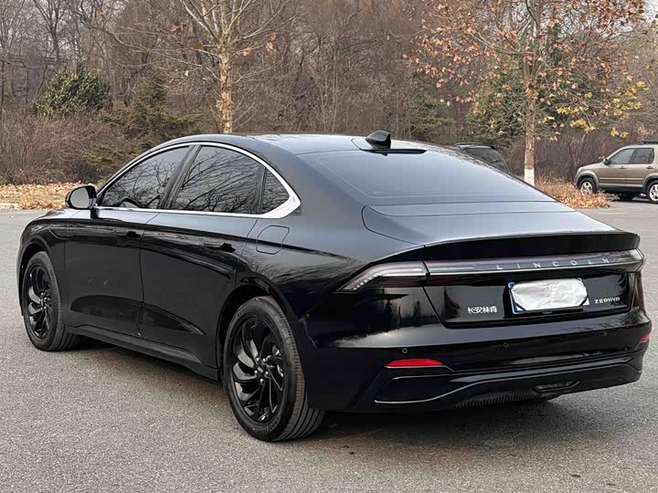 Lincoln Z (Zephyr) 2024 2024款 2.0T 两驱尊逸混动版