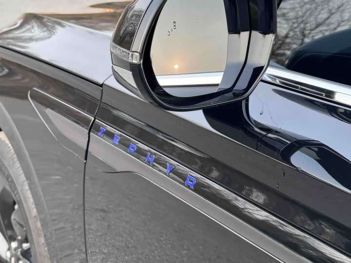 Lincoln Z (Zephyr) 2024 2024款 2.0T 两驱尊逸混动版