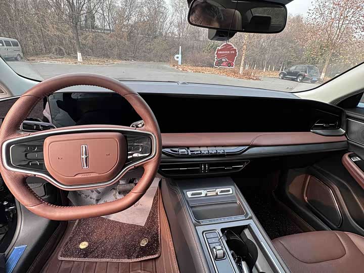 Lincoln Z (Zephyr) 2024 2024款 2.0T 两驱尊逸混动版