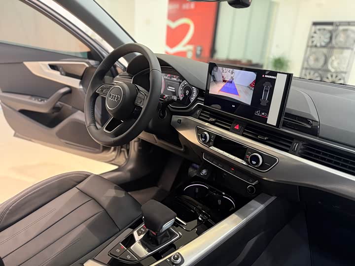 Audi A4 2024 2024款 Avant 40 TFSI 时尚运动型