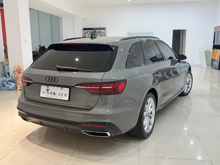 Audi A4 2024 2024款 Avant 40 TFSI 时尚运动型
