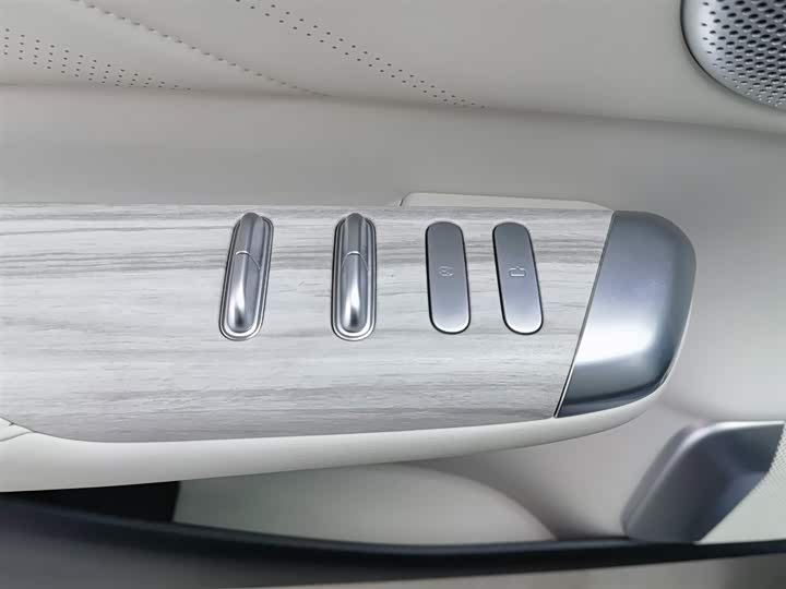 Changan Qiyuan (Nevo) E07 2025 2025款 纯电 四驱 90kWh Max智驾版