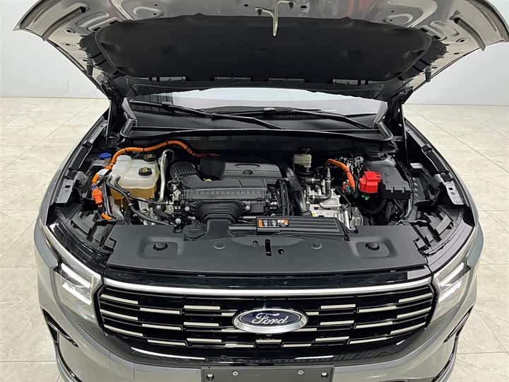 Ford Edge 2025 2025款 锐界L 2.0T EcoBoost E混动四驱七座至尊型