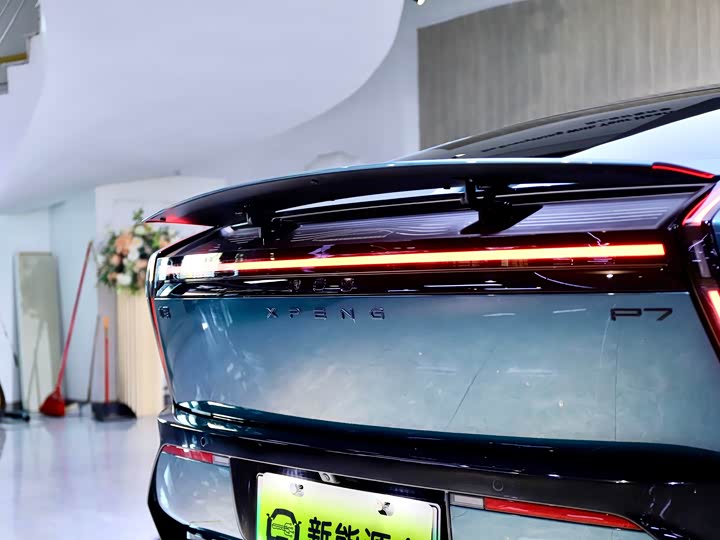 XPeng P7 2025 2025款 750 四驱高性能 Ultra