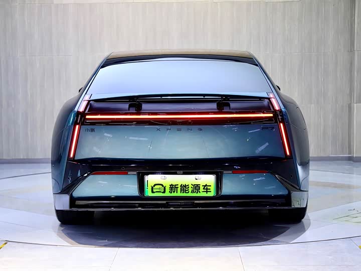 XPeng P7 2025 2025款 750 四驱高性能 Ultra