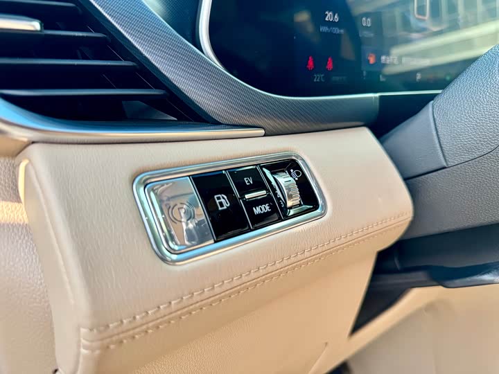 Buick GL8 Hybrid 2025 2025款 陆尚 尊享版 7座