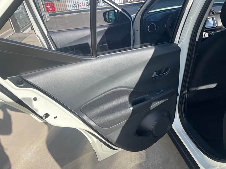 Nissan Kicks 2022 2022款 1.5L CVT XL 时尚版