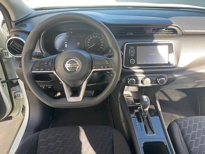 Nissan Kicks 2022 2022款 1.5L CVT XL 时尚版