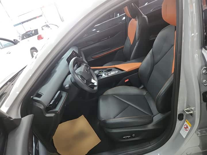 Changan UNI-V Hybrid 2023 2023款 智电iDD 1.5T 113km智趣型