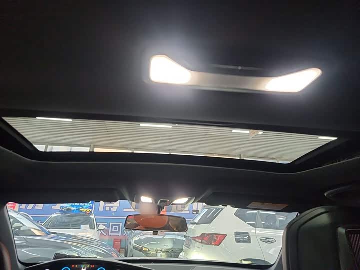 Changan UNI-V Hybrid 2023 2023款 智电iDD 1.5T 113km智趣型