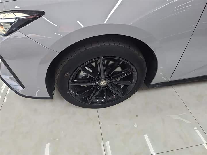 Changan UNI-V Hybrid 2023 2023款 智电iDD 1.5T 113km智趣型