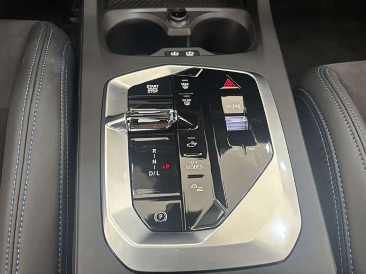 BMW 2 Series 2025 2025款 225L M运动套装