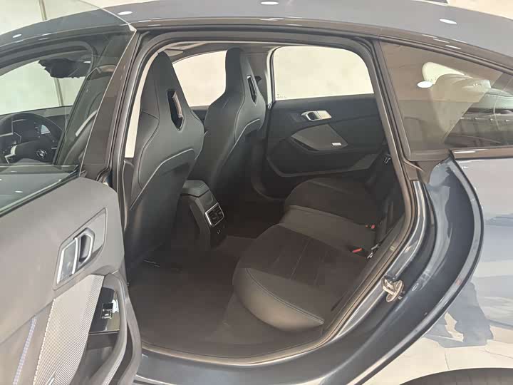 BMW 2 Series 2025 2025款 225L M运动套装