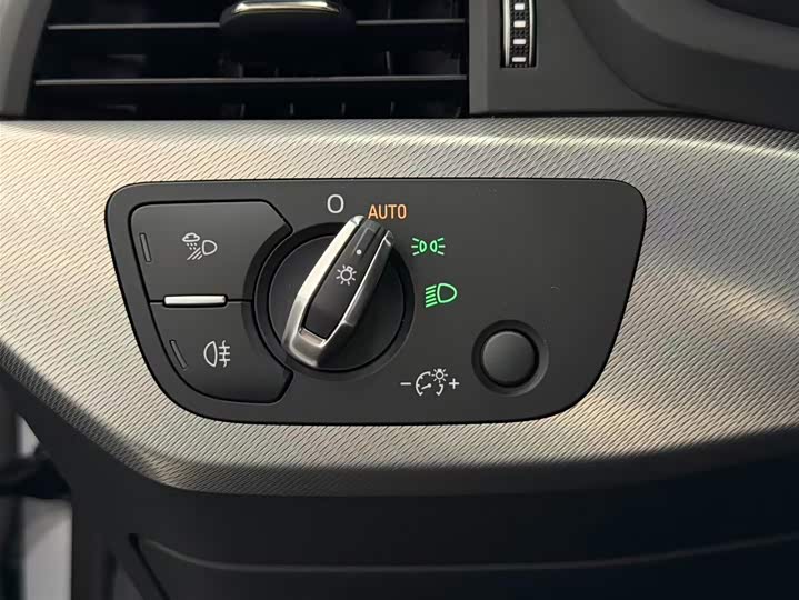 Audi A5 2024 2024款 Sportback 40 TFSI 时尚动感型