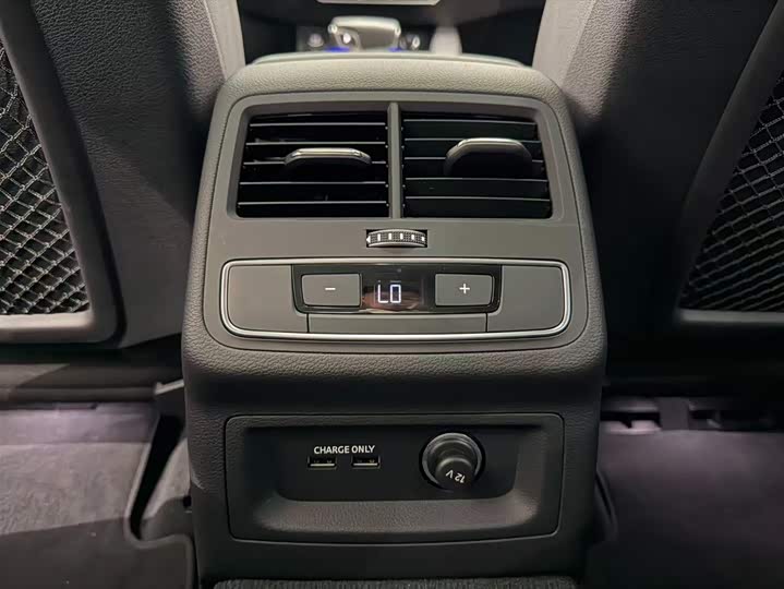 Audi A5 2024 2024款 Sportback 40 TFSI 时尚动感型