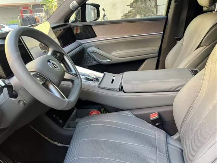 Denza N9 2025 2025款 旗舰型