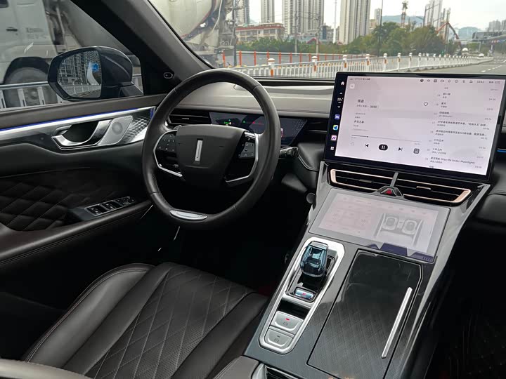 Wey Mocha 2021 2021款 2.0T 两驱特醇版