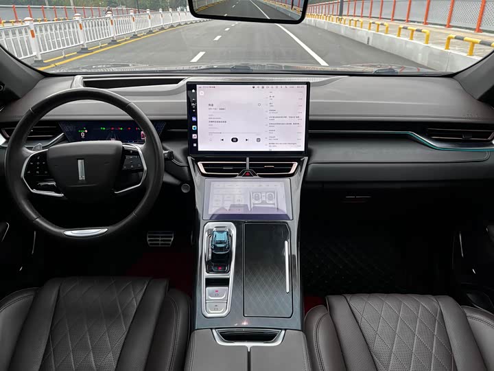 Wey Mocha 2021 2021款 2.0T 两驱特醇版