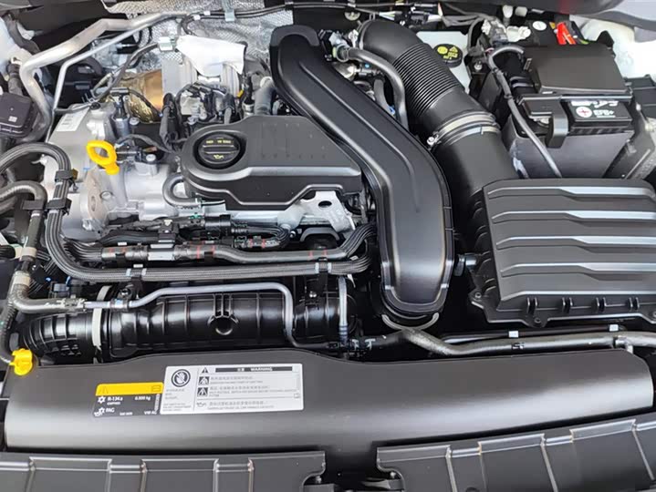 Volkswagen Tharu 2025 2025款 新锐 300TSI 锐享版