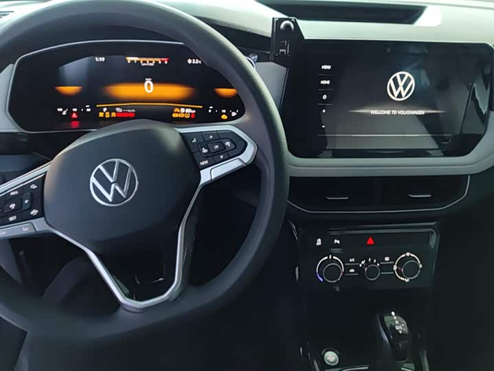 Volkswagen Tharu 2025 2025款 新锐 300TSI 锐享版