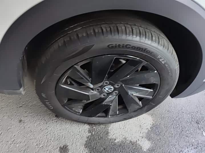 Volkswagen Tharu 2025 2025款 新锐 300TSI 锐享版