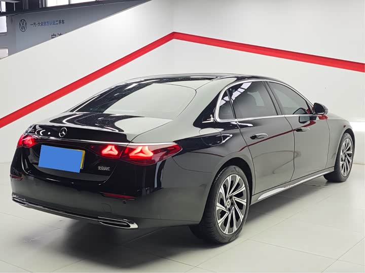 Mercedes-Benz E-Class 2025 2025款 E 300 L 豪华型